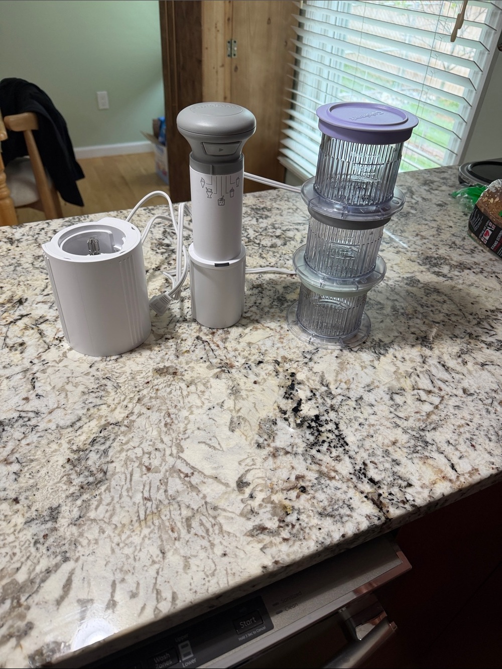 Cuisinart FastFreeze Frozen Treat Maker with Pints
